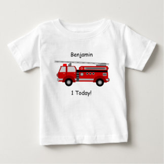 T-shirt Pour Bébé T-shirt de bébé avec le camion de pompiers, le nom