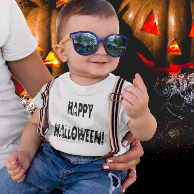 T-shirt Pour Bébé Texte Halloween squelettique (Skeleton Halloween Text Baby T-Shirt)