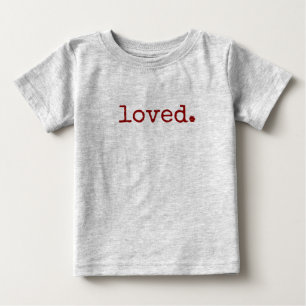 T-shirt Pour Bébé typographie rouge aimée