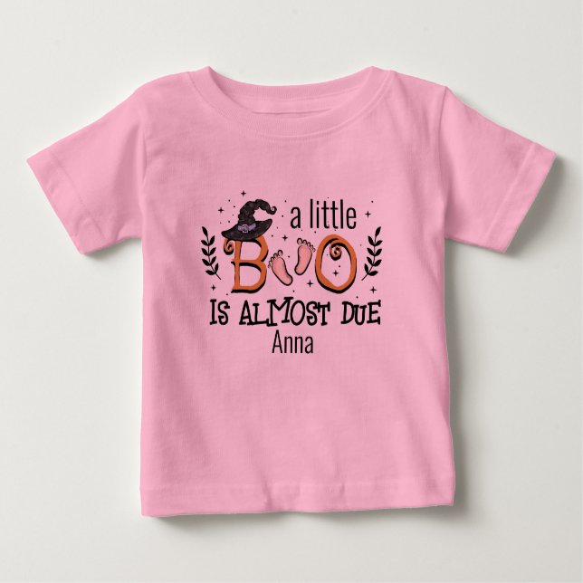 T-shirt Pour Bébé un petit livre est presque attendu Halloween (Devant)