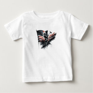 T-shirt Pour Bébé Un pompier américain.Drapeau des Etats-Unis.