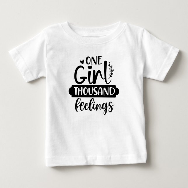 T-shirt Pour Bébé Une fille mille sentiments Bébé drôle (Devant)