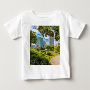 T-shirt Pour Bébé Une promenade à travers les jardins de Hama Rikyu,