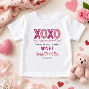 T-shirt Pour Bébé XOXO Câlins et Baisers Saint-Valentin 1er Annivers