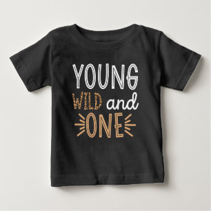 T-shirt Pour Bébé Young Wild et un, 1 an Anniversaire Cadeau