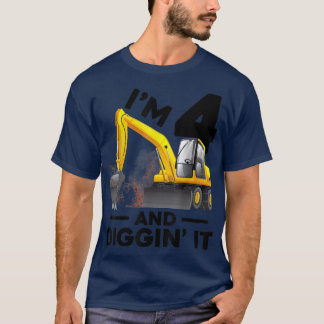 T-shirt pour le 4ème anniversaire d'un garçon avec