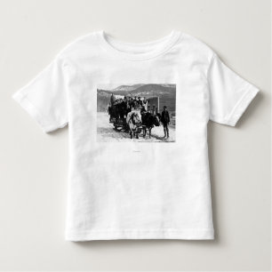 T-shirt Pour Les Tous Petits Équipe de vache tirant des hommes dans un chariot