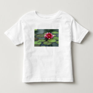 T-shirt Pour Les Tous Petits États-Unis, État de Washington, Seattle. Nénuphar
