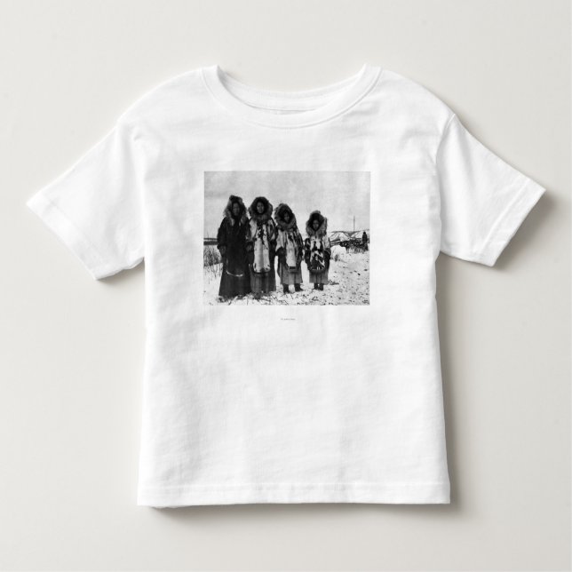T-shirt Pour Les Tous Petits Femmes esquimaudes en photographie de l'Alaska (Devant)