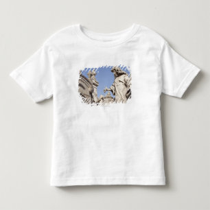 T-shirt Pour Les Tous Petits Fin de statue d'angle dans le cimetière de