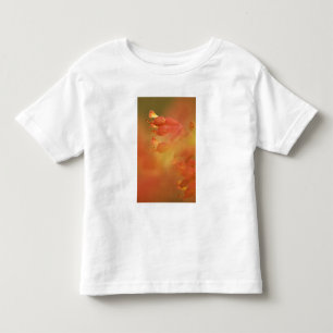 T-shirt Pour Les Tous Petits fleur abstraite de buckeye de Savannah Georgie Éta