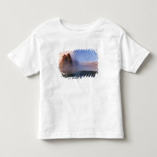 T-shirt Pour Les Tous Petits Geyser de Fly avec la chaîne de Granite enneigée