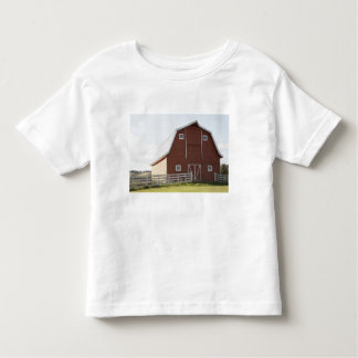 T-shirt Pour Les Tous Petits Grange dans le paysage rural