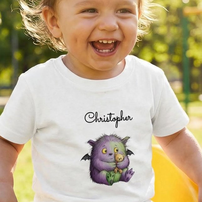T-shirt Pour Les Tous Petits Joli compagnon monstre violet et vert duveteux (Créateur téléchargé)