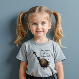 T-shirt Pour Les Tous Petits La chambre pour animaux de compagnie de sorcière