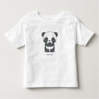 La chemise de l'enfant en bas âge heureux de panda