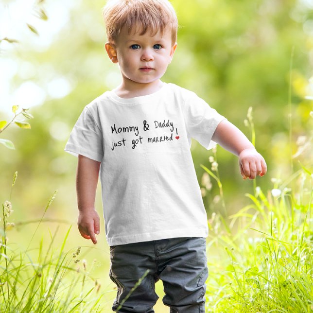 T-shirt Pour Les Tous Petits Maman, papa... (Créateur téléchargé)