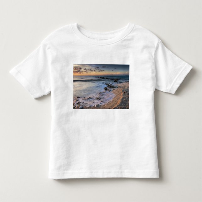 T-shirt Pour Les Tous Petits Mer des Caraïbes, îles Caïmanes.  Foules écrasante (Devant)