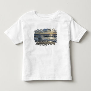 T-shirt Pour Les Tous Petits Mer des Caraïbes, Îles Caïmans.  Vagues déferlante