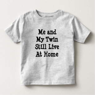 T-SHIRT POUR LES TOUS PETITS MOI ET MON JUGE VIVENT ENCORE À LA MAISON