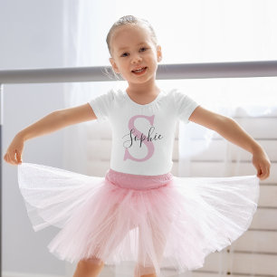 T-shirt Pour Les Tous Petits Monogramme de nom personnalisé rose moderne