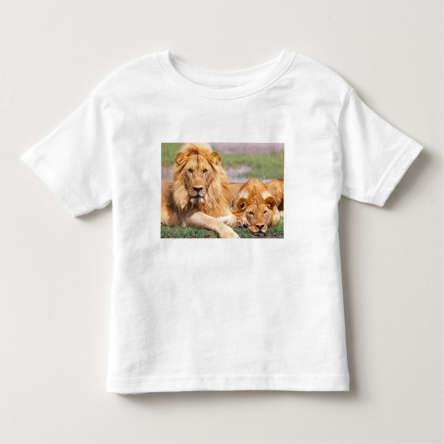 T-shirt Pour Les Tous Petits Paire de lions africains, Panthera leo, Tanzanie (Devant)
