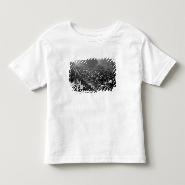 T-shirt Pour Les Tous Petits Rangée putréfiée dans Hyde Park, Londres, c.1890 (Devant)