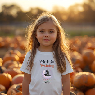 T-shirt Pour Les Tous Petits  Sorcière Personnalisée en Formation – Halloween 