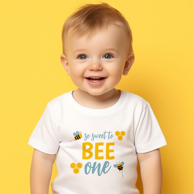 T-shirt Pour Les Tous Petits Tellement doux d'être un premier anniversaire (Créateur téléchargé)