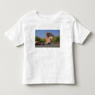 T-shirt Pour Les Tous Petits Touristes devant Fatehpur Sikri, dans le