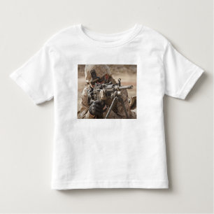 T-shirt Pour Les Tous Petits Un artilleur d'arme automatique de peloton fournit