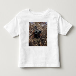 T-shirt Pour Les Tous Petits Un observateur de scout pratique le techniqu