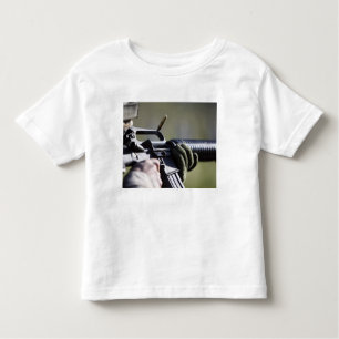 T-shirt Pour Les Tous Petits Une mouche ronde de la chambre d'un M-16A2