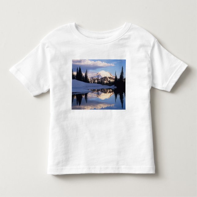 T-shirt Pour Les Tous Petits WA, Mt Rainier NP, Mt Rainier et nuages (Devant)