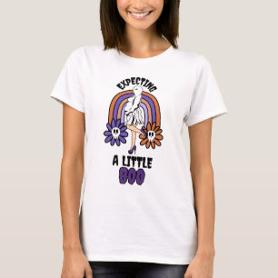 T-shirt Pregnant Ghost Purple Attendez-vous à un petit Boo