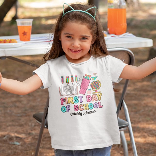 T-shirt Premier jour d'école rétro coloré (Créateur téléchargé)