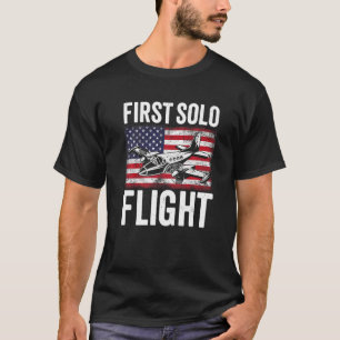 T-shirt Premier vol solo en avion aéronef pilote de ligne