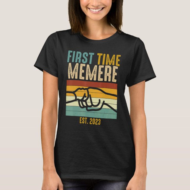 T-shirt Première Fois Memere Est 2023 Fist Bump Promue Nou (Devant)