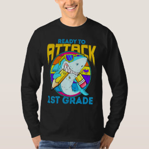 T-shirt Prêt À Attaquer Le Requin De 1Ere Année De Retour