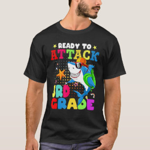 T-shirt Prêt À Attaquer Le Requin De 3E Année De Retour À