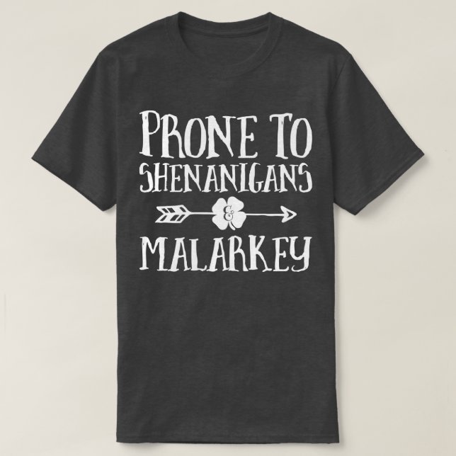 T-shirt Prêt Aux Shenanigans Et Au Jour de la Saint Patric (Design devant)