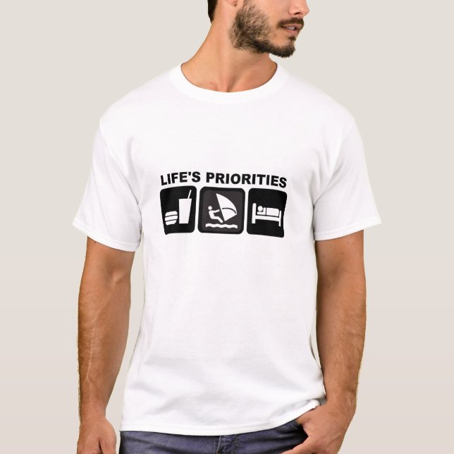T-shirt Priorités de la vie, planche à voile (Devant)