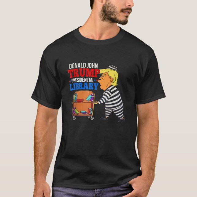 T-shirt Prison Trump Presidential Library Anti Trump 2022 (Devant)