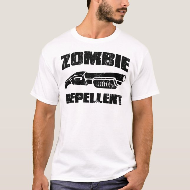 T-shirt produit répulsif de zombi - le fusil de chasse (Devant)