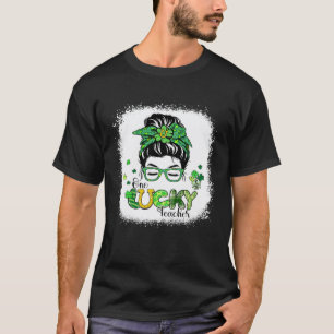 T-shirt Prof blanchi chanceux chignon en désordre St Patri