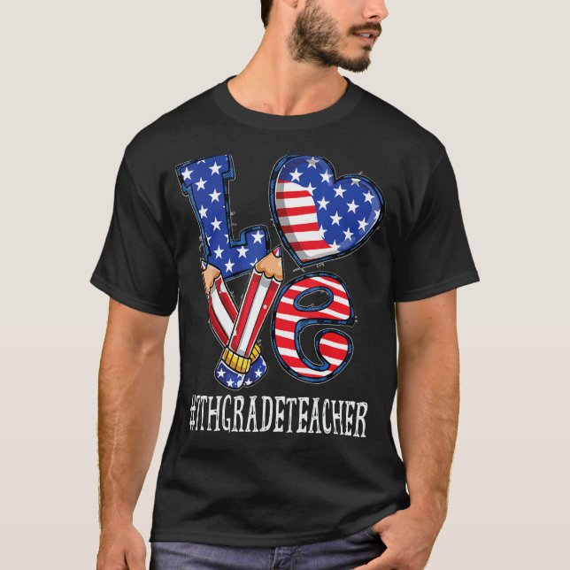 T-shirt Professeur de 7e année Amour Drapeau américain Feu (Devant)
