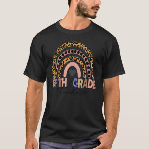 T-shirt Professeur de cinquième année Léopard arc-en-ciel