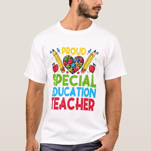 T-shirt Professeur d'éducation spécialisée fier (Devant)