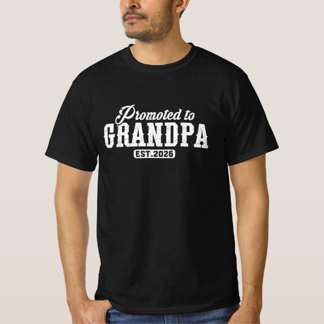 T-shirt Promu À Grand-Père 2026 Grand-Père Est 2026 (Devant)