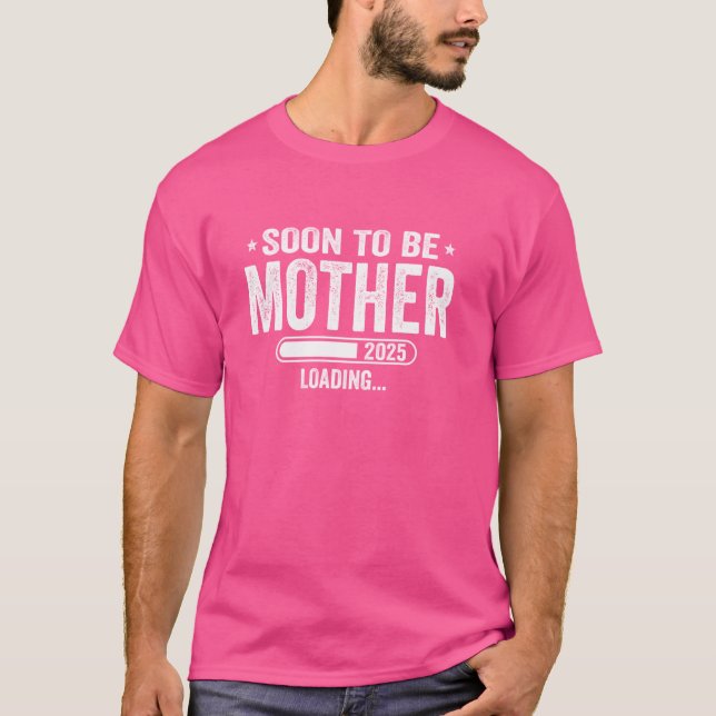 T-shirt Promu À Mère Est 2025 Bientôt Être Mère Moth (Devant)